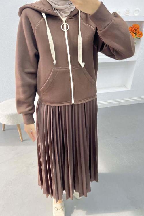 Asymmetric Cut Sweatshirt Brown