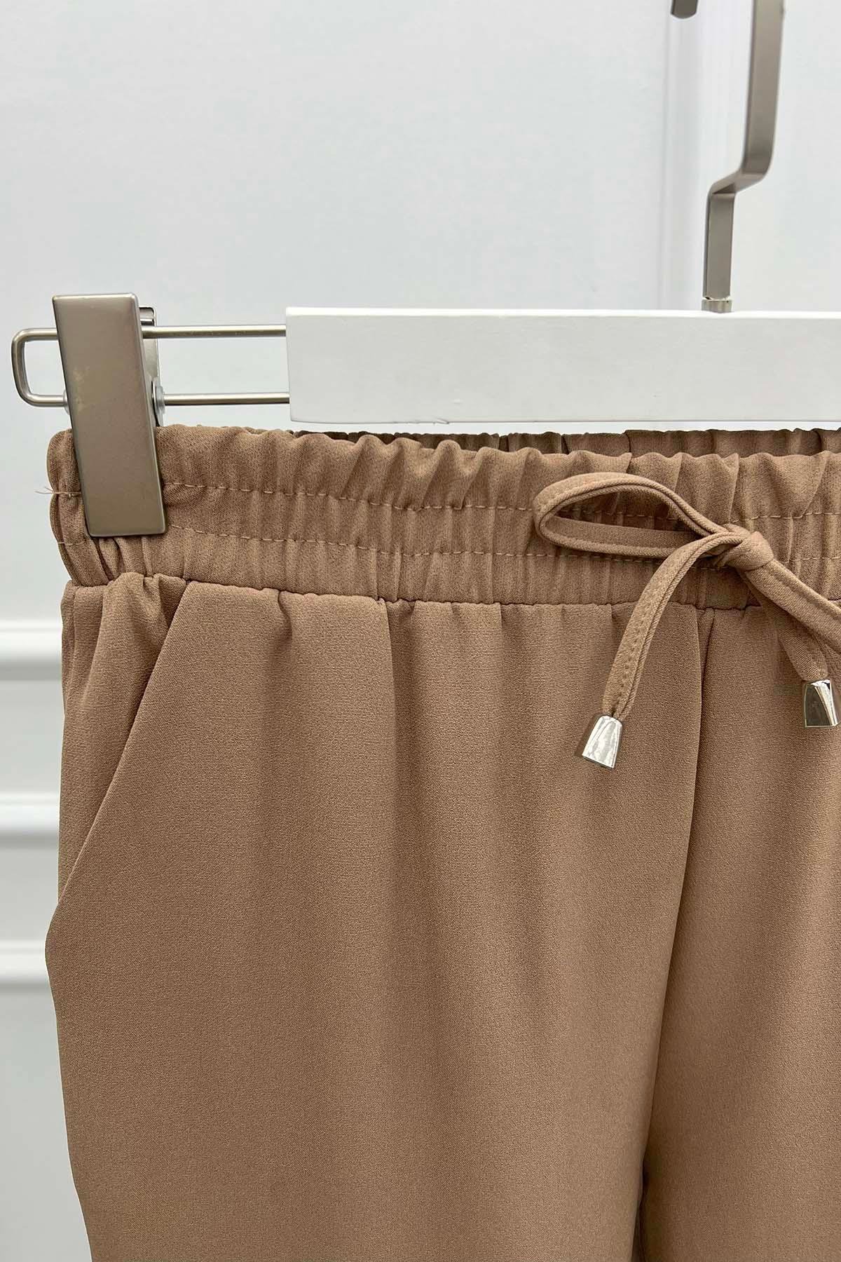 Elastic Waist Fabric Trousers Milky Coffee