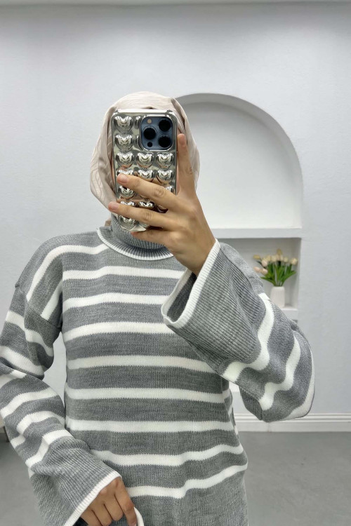 Turtleneck Striped Sweater Gray