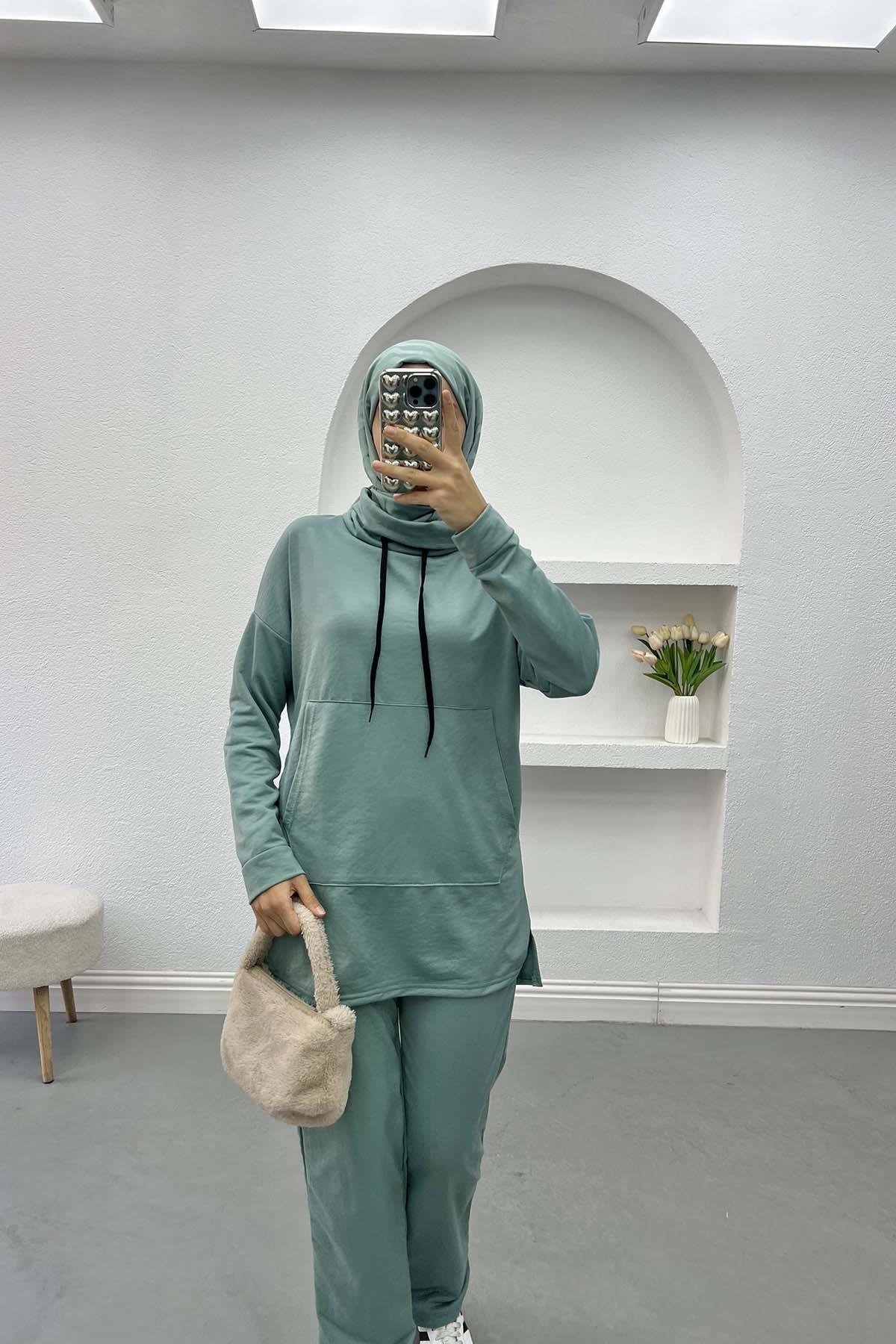 Pocket Hooded Suit Aqua Green