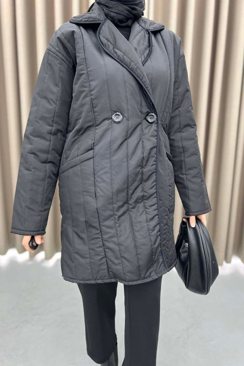 Double Buttoned Quilted Coat Black