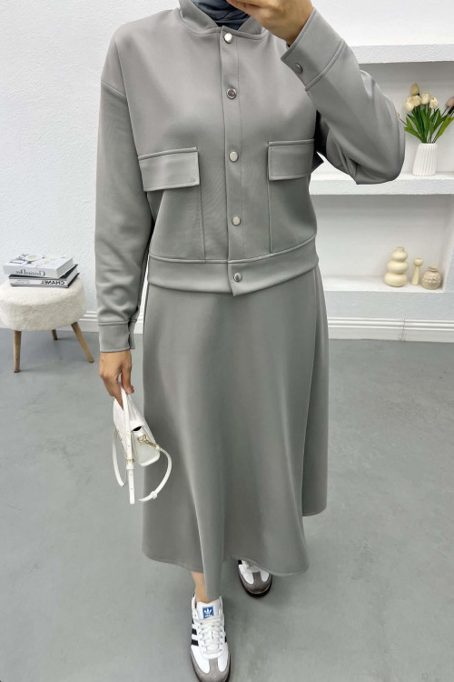 Snap Jacket Skirt Set Gray