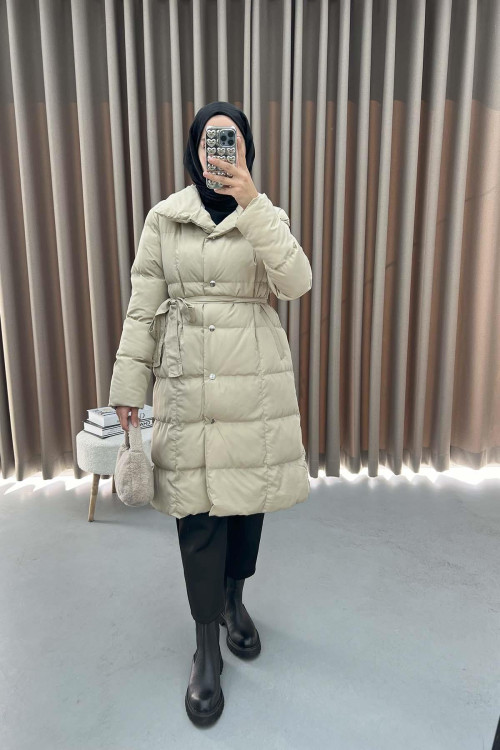 Puffer Jacket Beige with Snaps