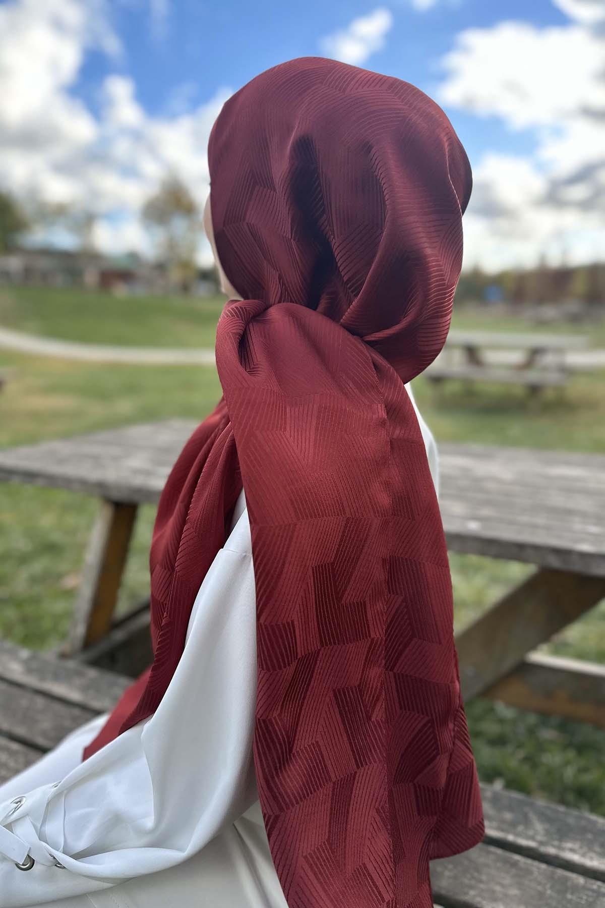 Stripe Detailed Shawl Claret Red