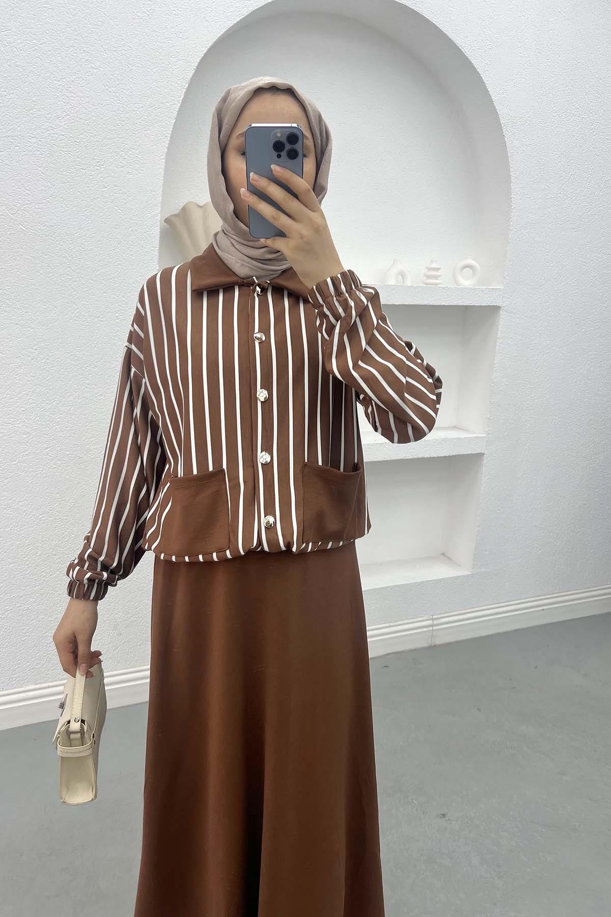 Striped Crop Skirt Set Brown