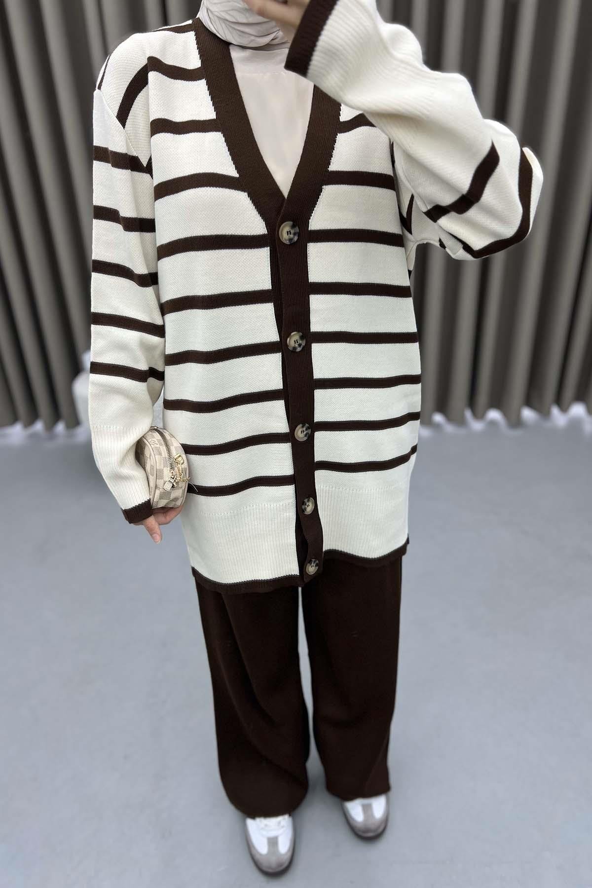 Striped Cardigan Knitwear Set Bitter Brown