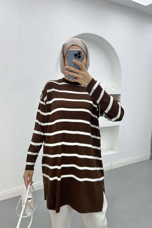 Striped Knitted Sweater Bitter Coffee