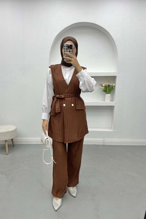 Striped Vest Set Brown