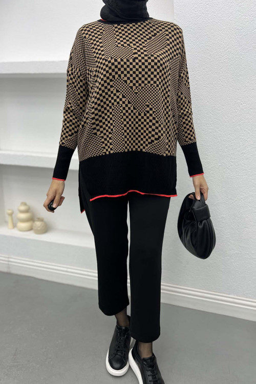 Checkerboard Patterned Knitwear Sweater Milky Coffee