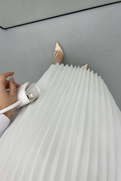 Leather Look Pleated Skirt White