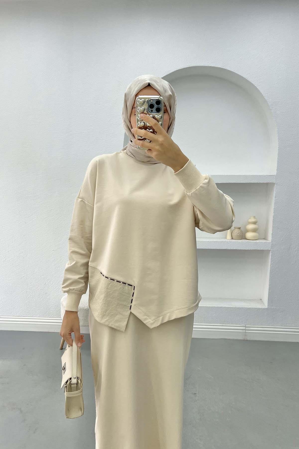 Pleated Skirt Suit Beige