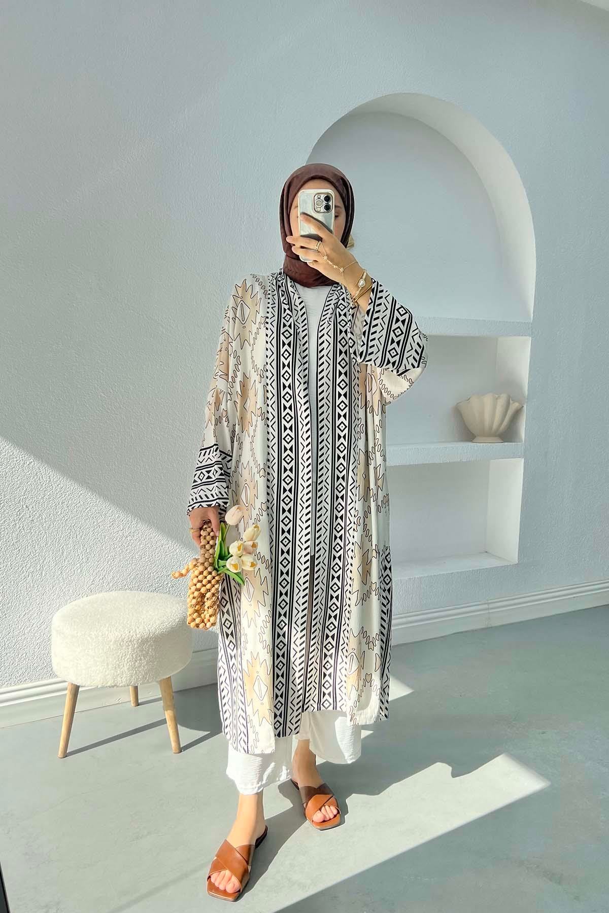 Ethnic Pattern Long Kimono Cream