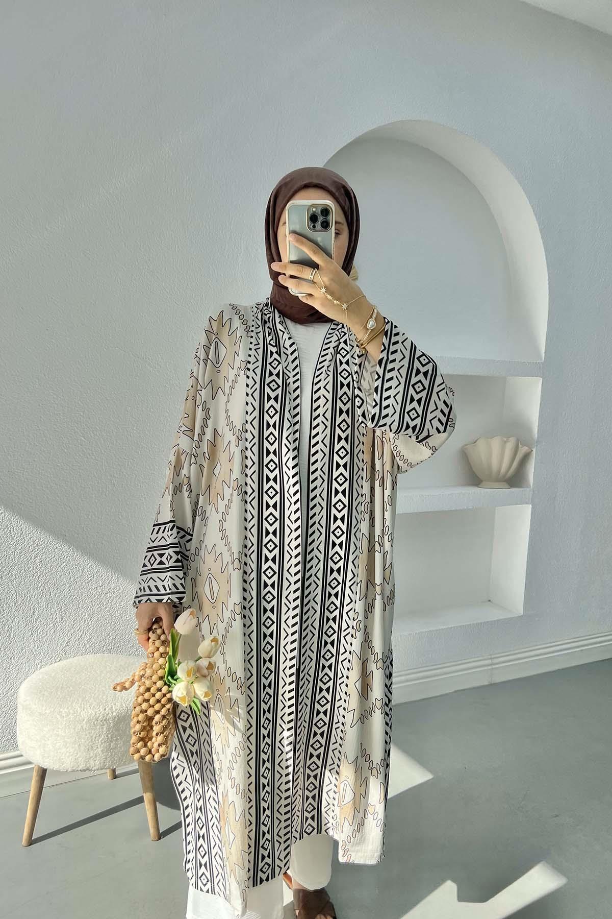 Ethnic Pattern Long Kimono Cream