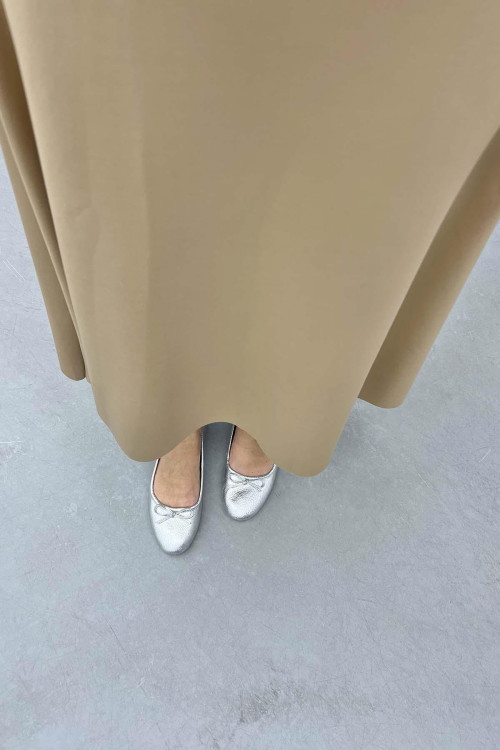 Zippered Flared Skirt Milky Coffee