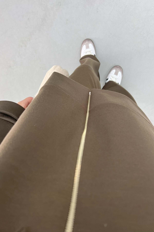 Zippered Oysho Suit Bitter Brown