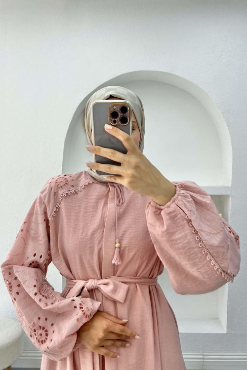 Scallop Detailed Belted Dress Pink