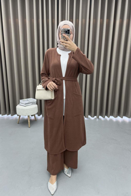 Cardigan and Wrap Suit Brown