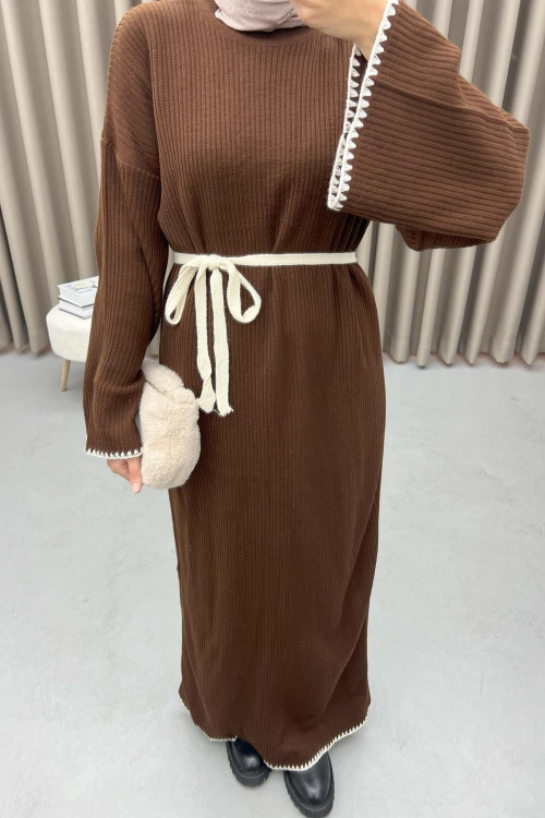 Embroidered Knitted Dress Brown