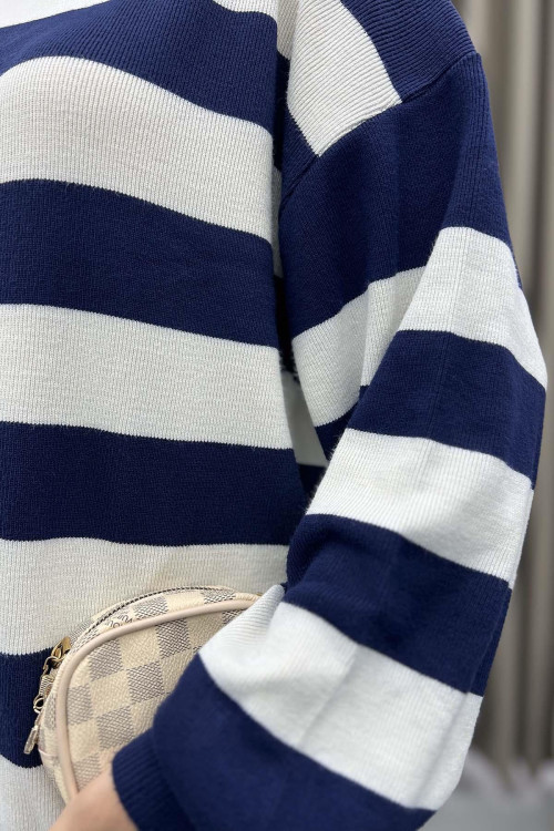 Thick Striped Sweater Navy Blue