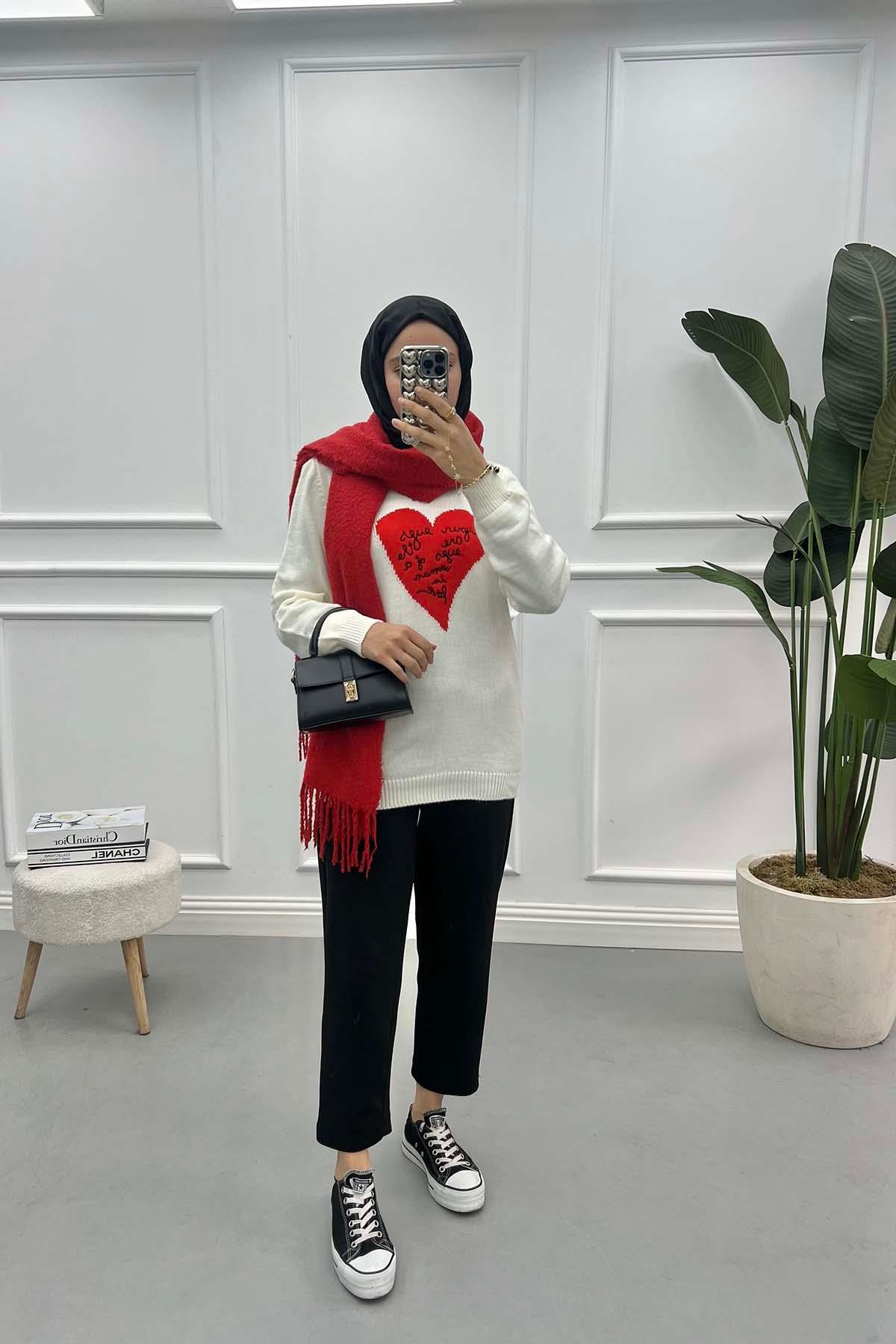 Heart Knitted Sweater Cream