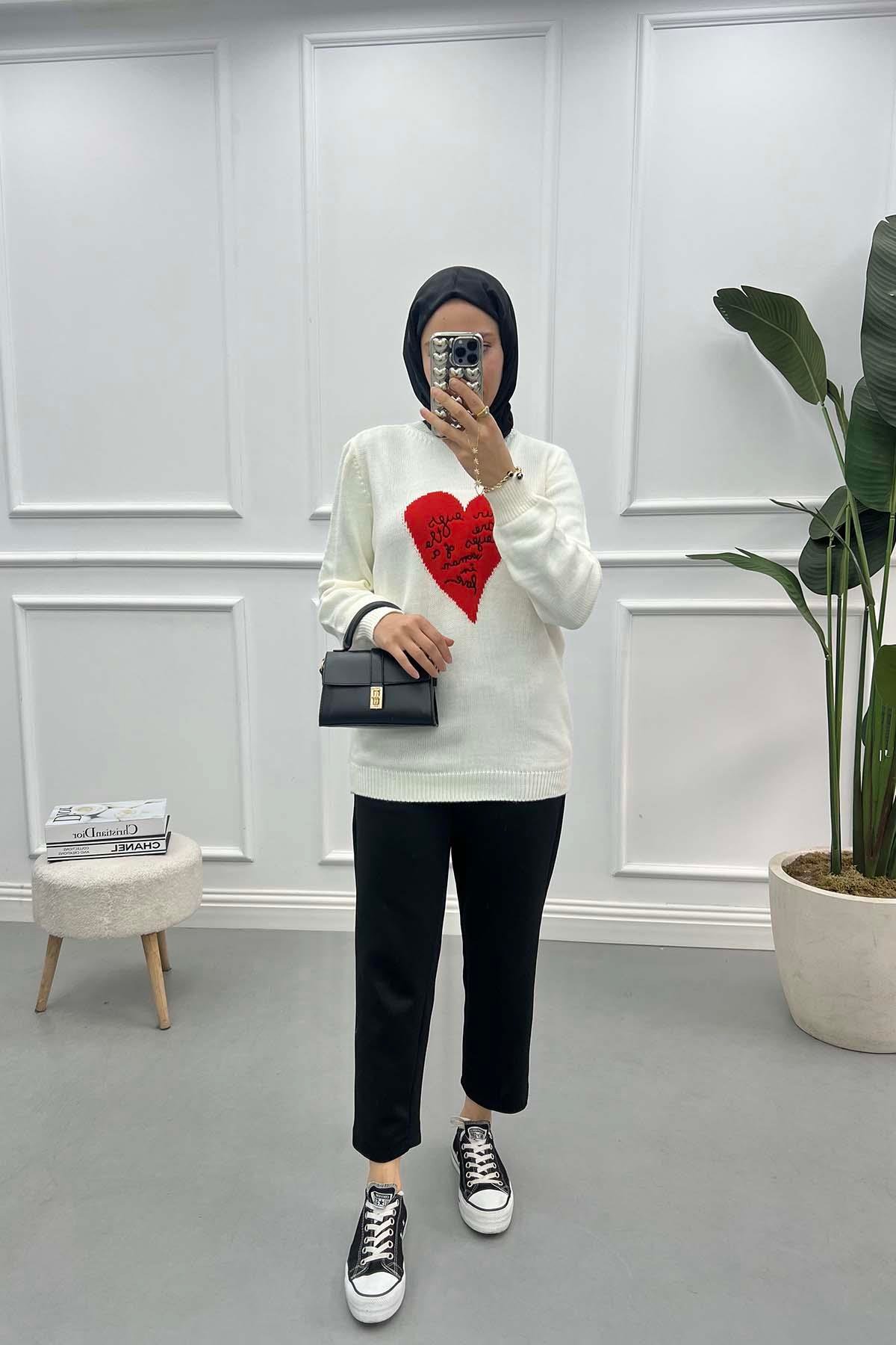 Heart Knitted Sweater Cream