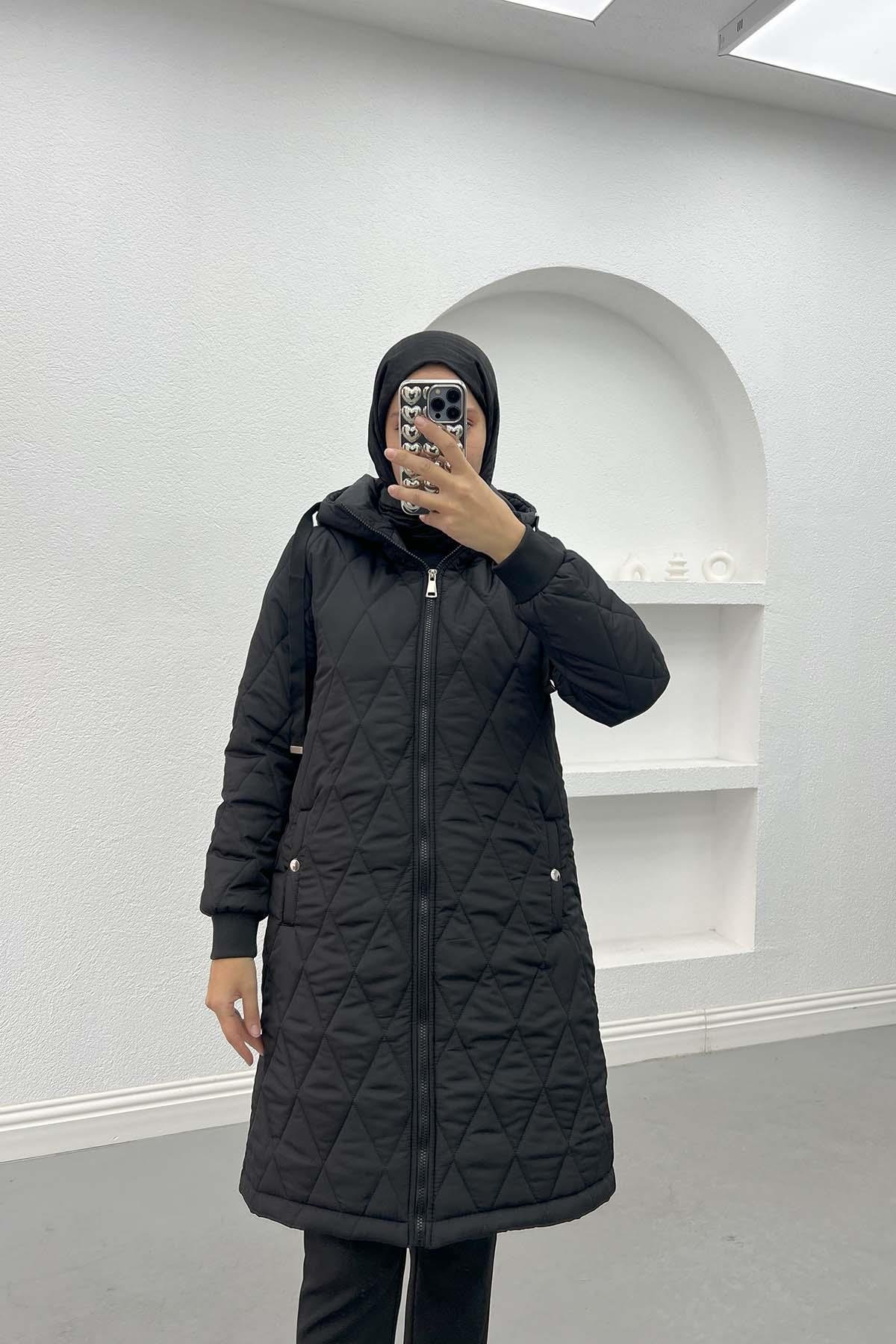 Quilted Puffer Jacket Black