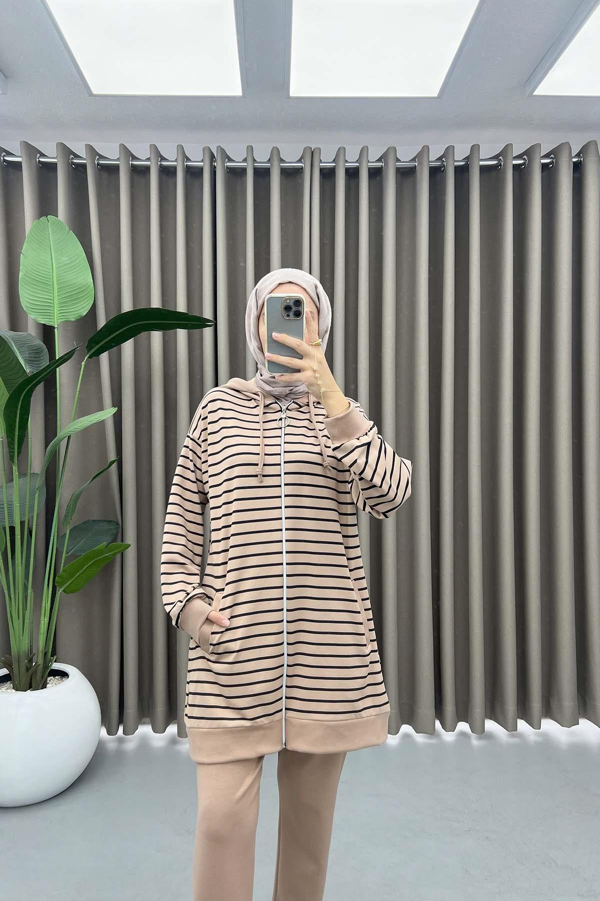 Hooded Striped Suit Milk Coffee