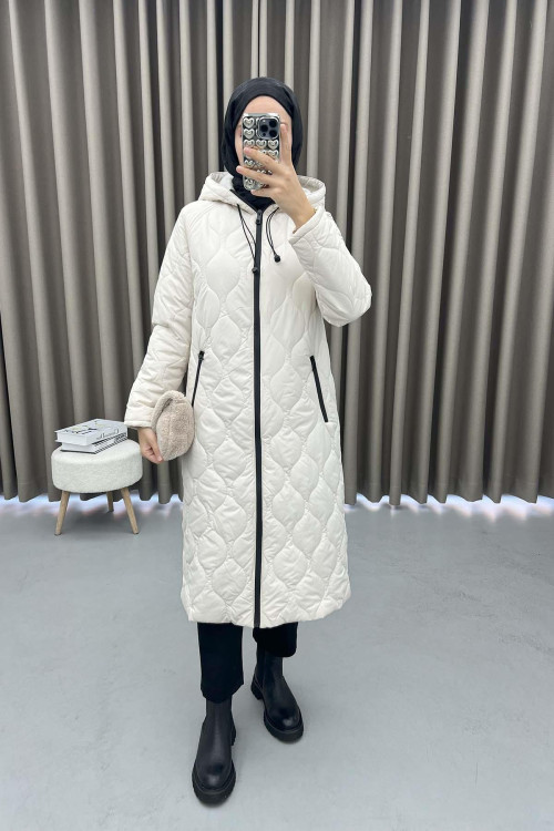 Hooded Puffer Jacket Cream