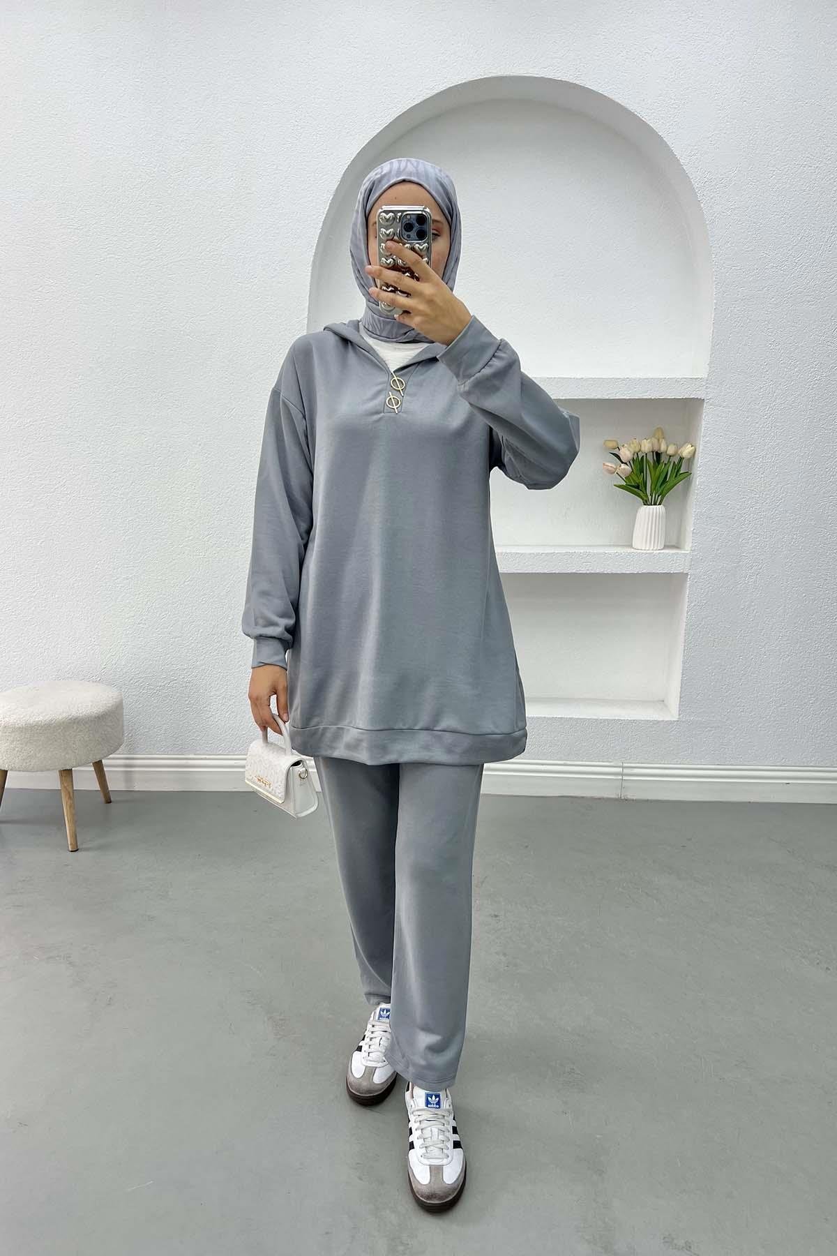 Hooded Suit Light Grey