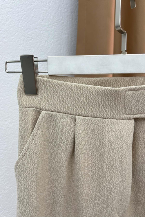 Self Patterned Trousers Beige