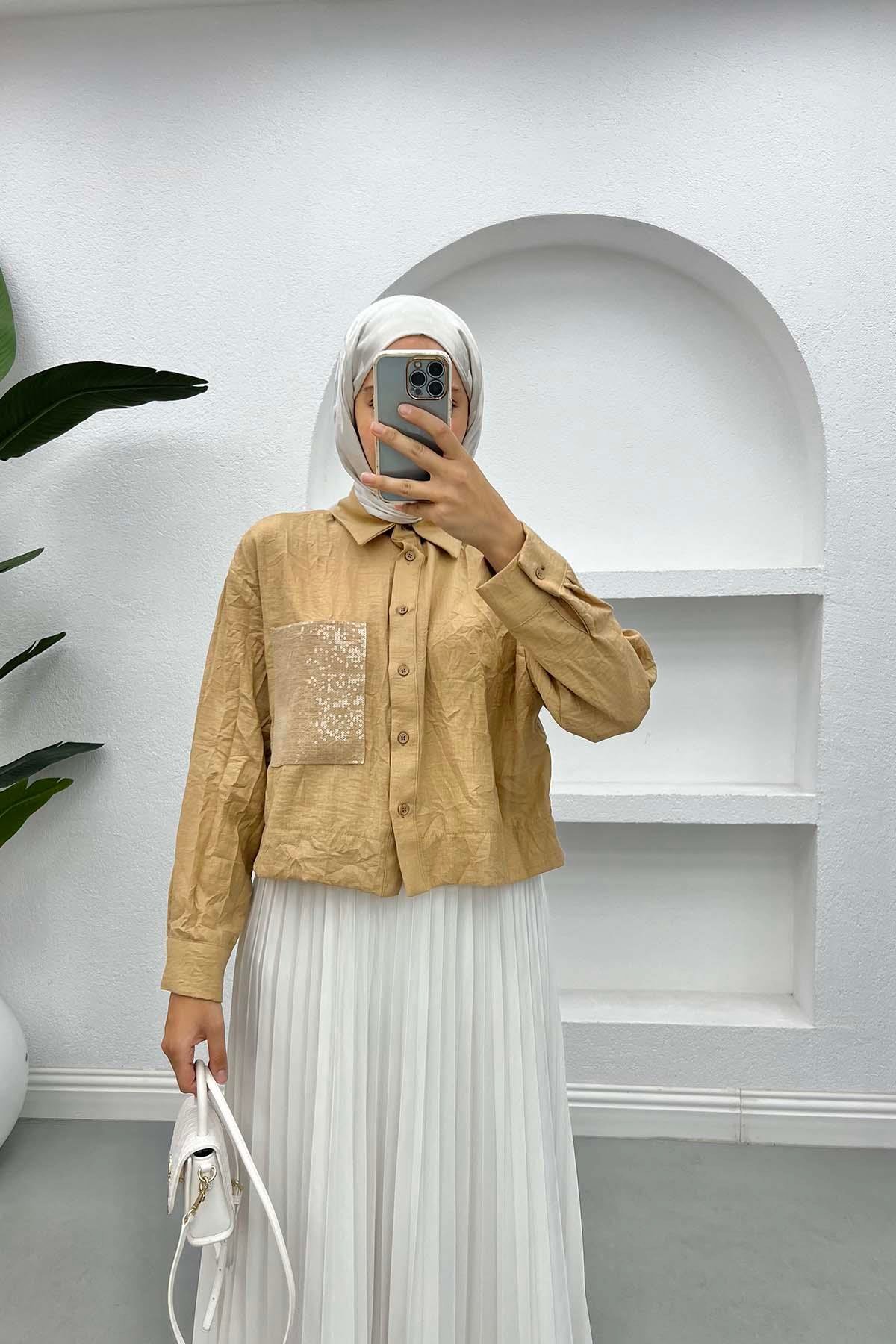 Wrinkled Pattern Crop Shirt Camel