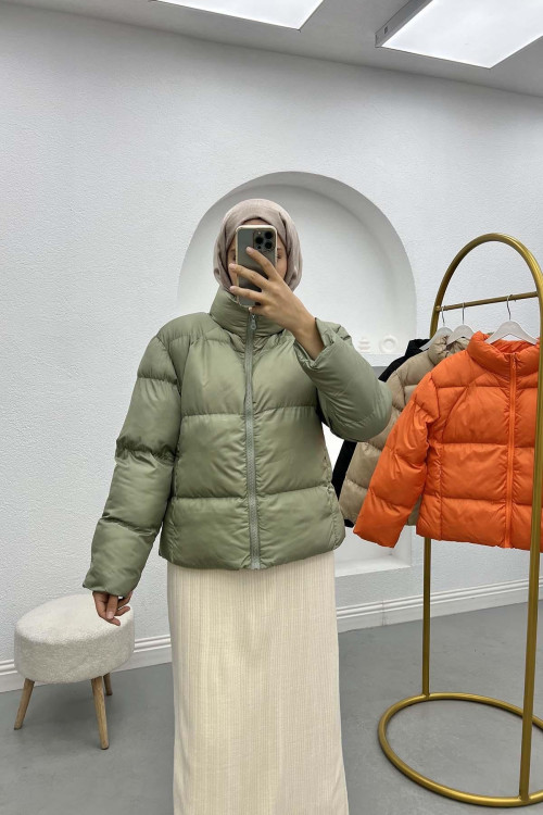 Short Puffer Jacket Green