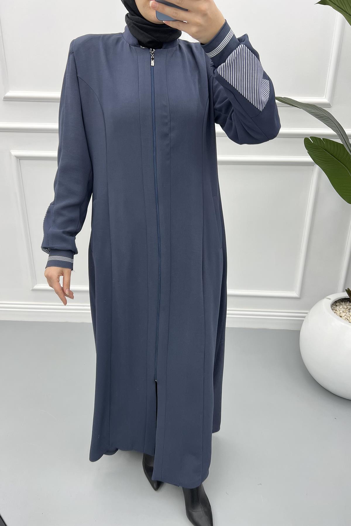 Striped Sleeve Abaya Gray