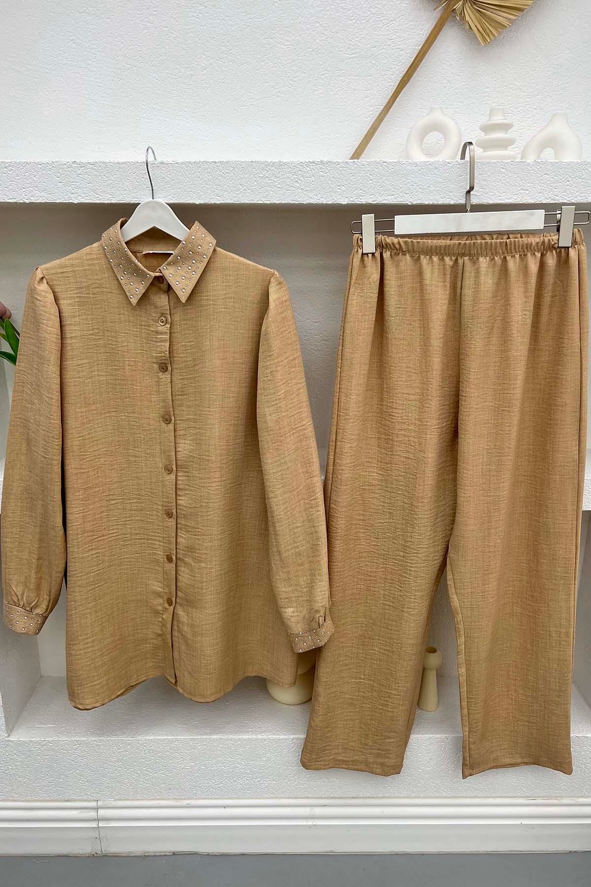 Sleeve and Collar Stoned Suit Beige