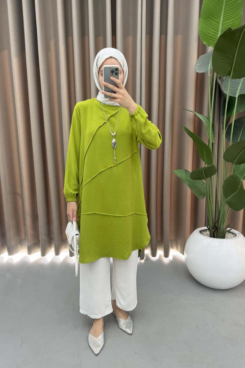 Tunic with Necklace Oil Green