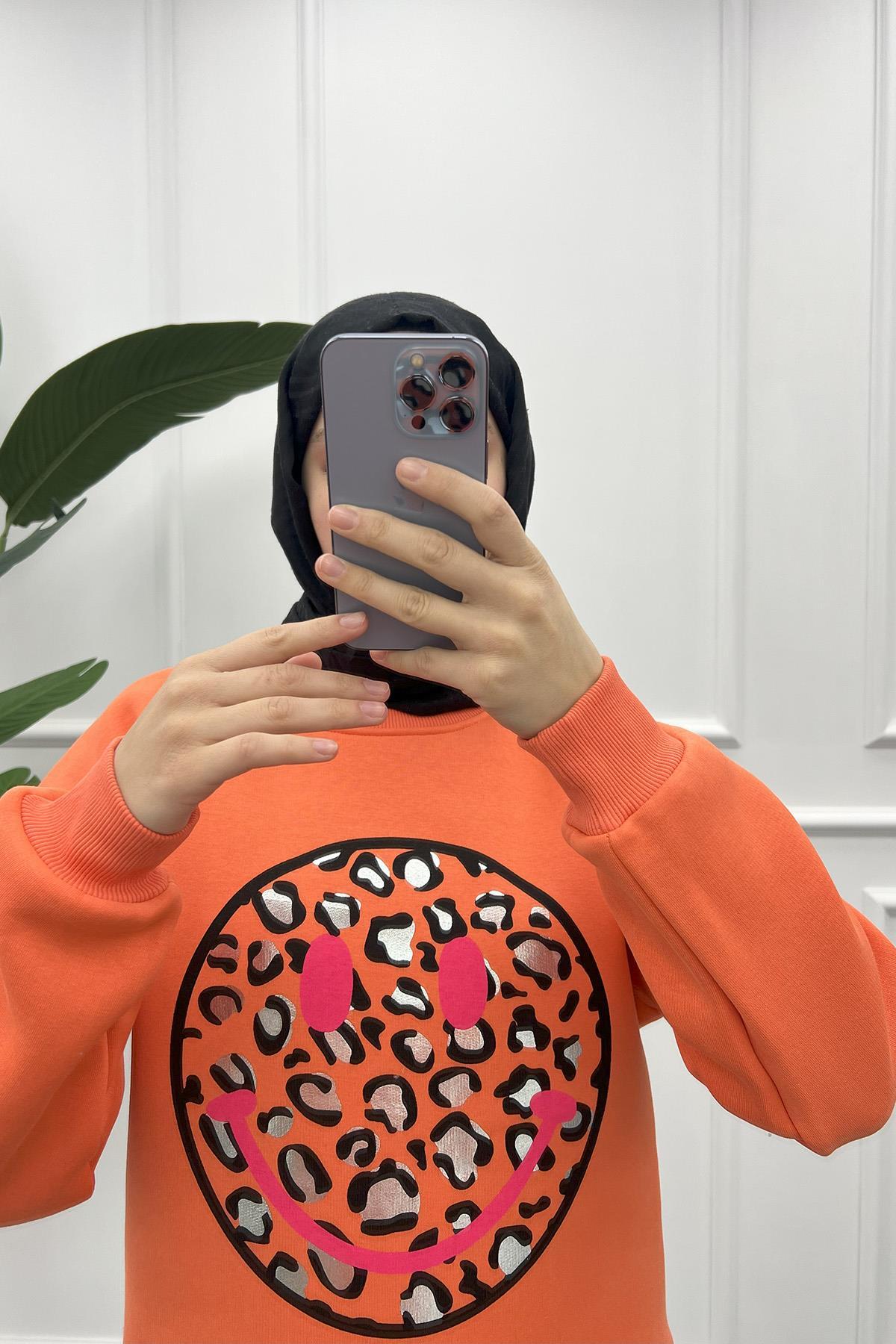 Leopard Pattern Sweatshirt Pinky