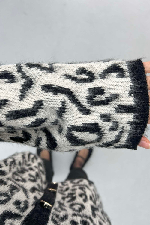 Leopard Patterned Cardigan Ecru