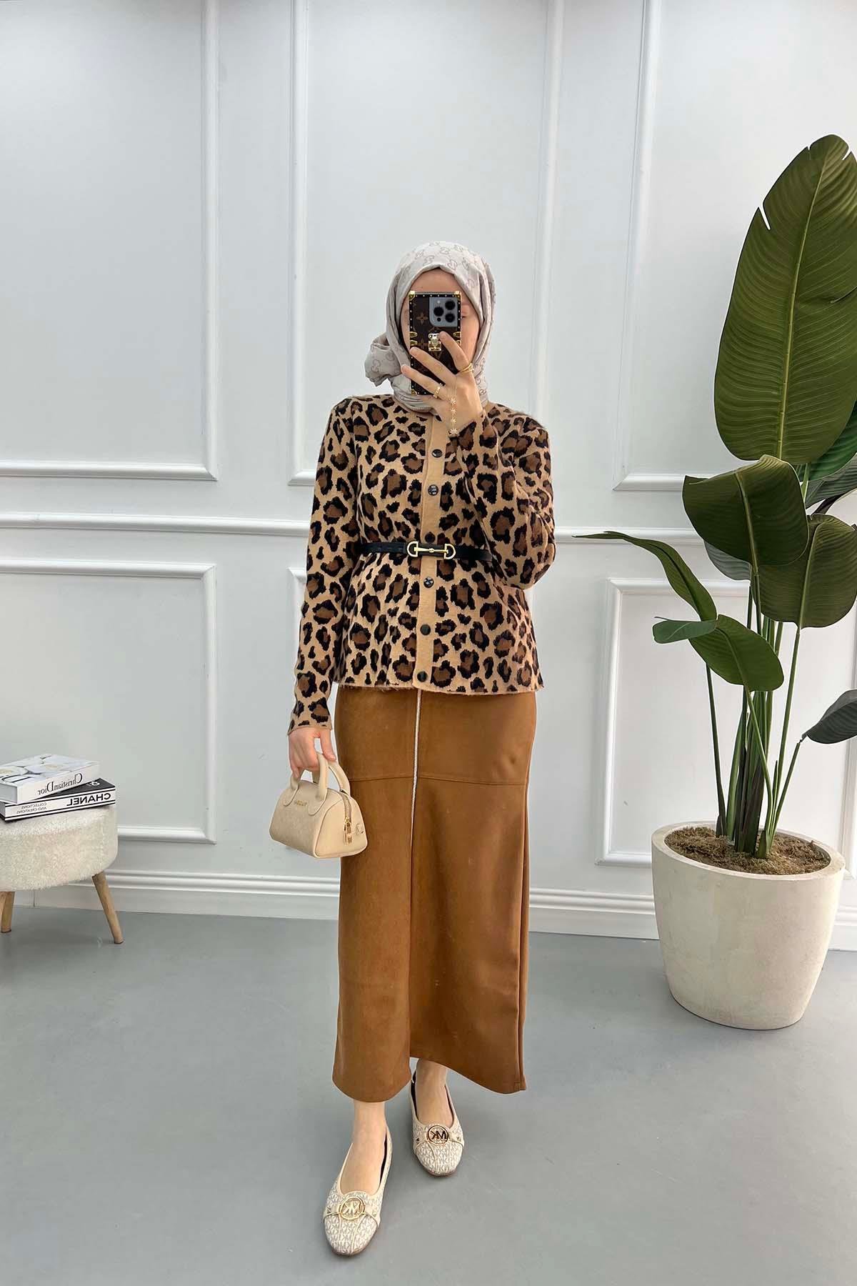 Leopard Patterned Cardigan Milk Coffee