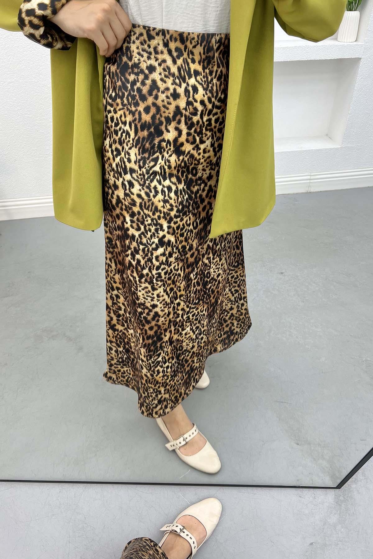 Leopard Patterned Satin Skirt Leopard