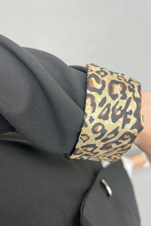 Leopard Detailed Jacket Black