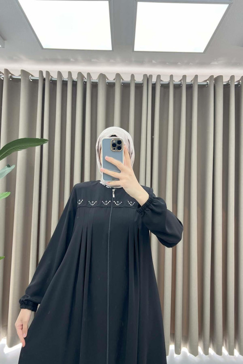 Embroidered Detailed Abaya Black