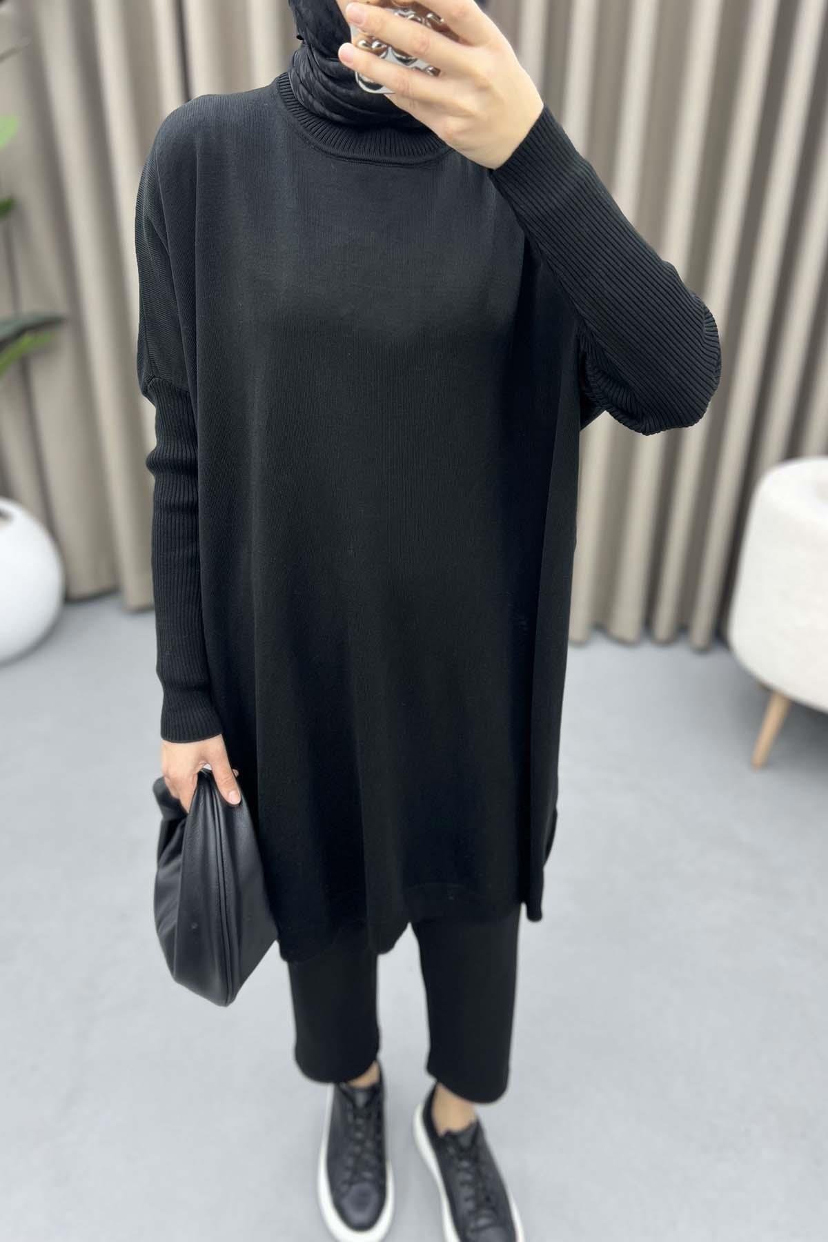 Oversize Knit Tunic Black