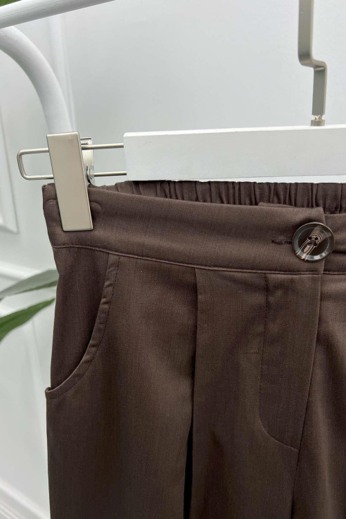 Slit Leg Trousers Brown