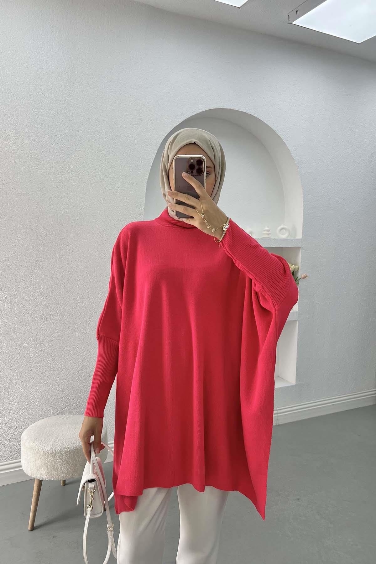 Poncho Sweater Fuchsia