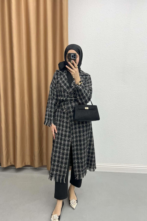 Tasseled Tweed Kimono Black