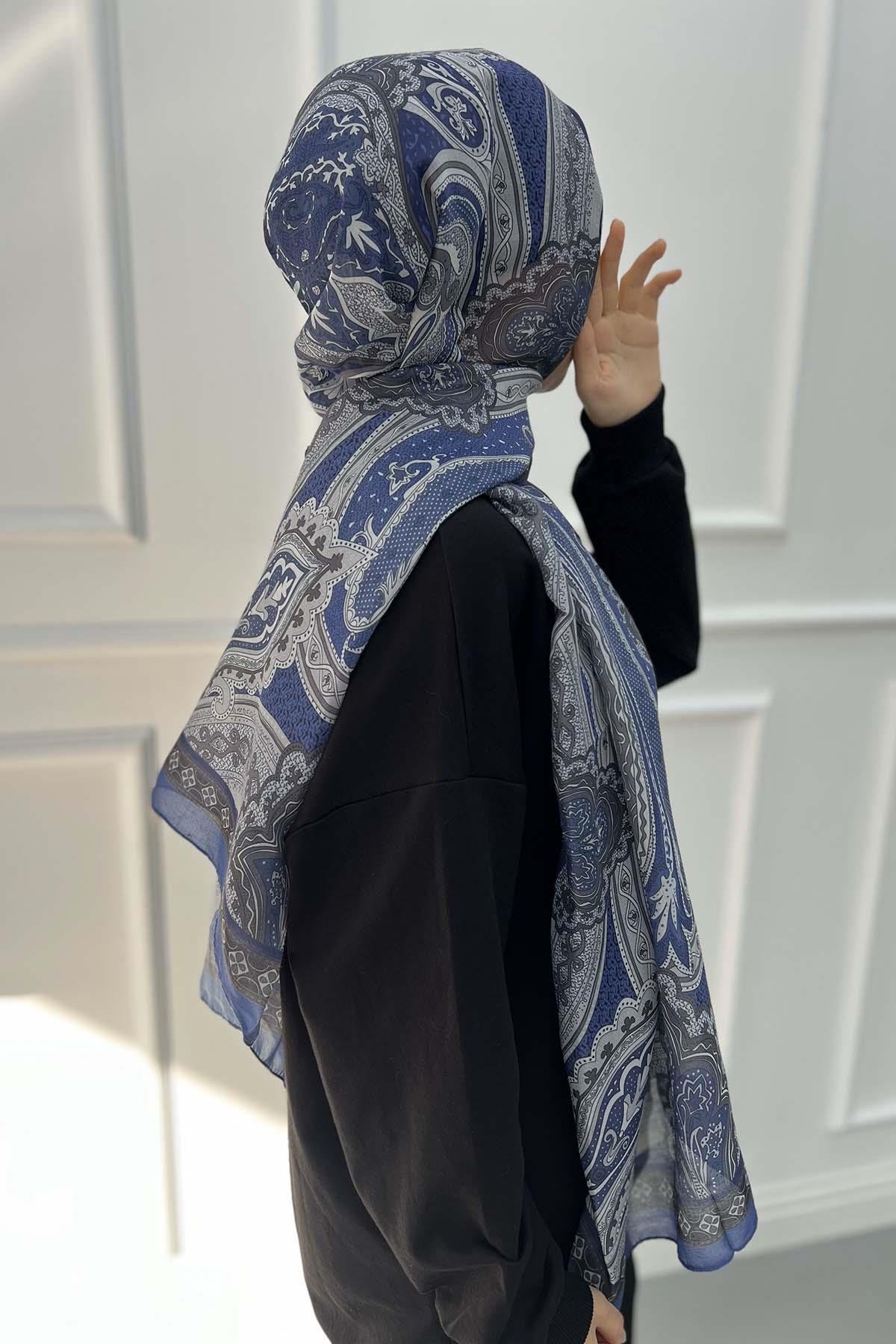 Retro Patterned Shawl Indigo