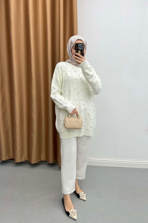 Stone Knitted Sweater Cream