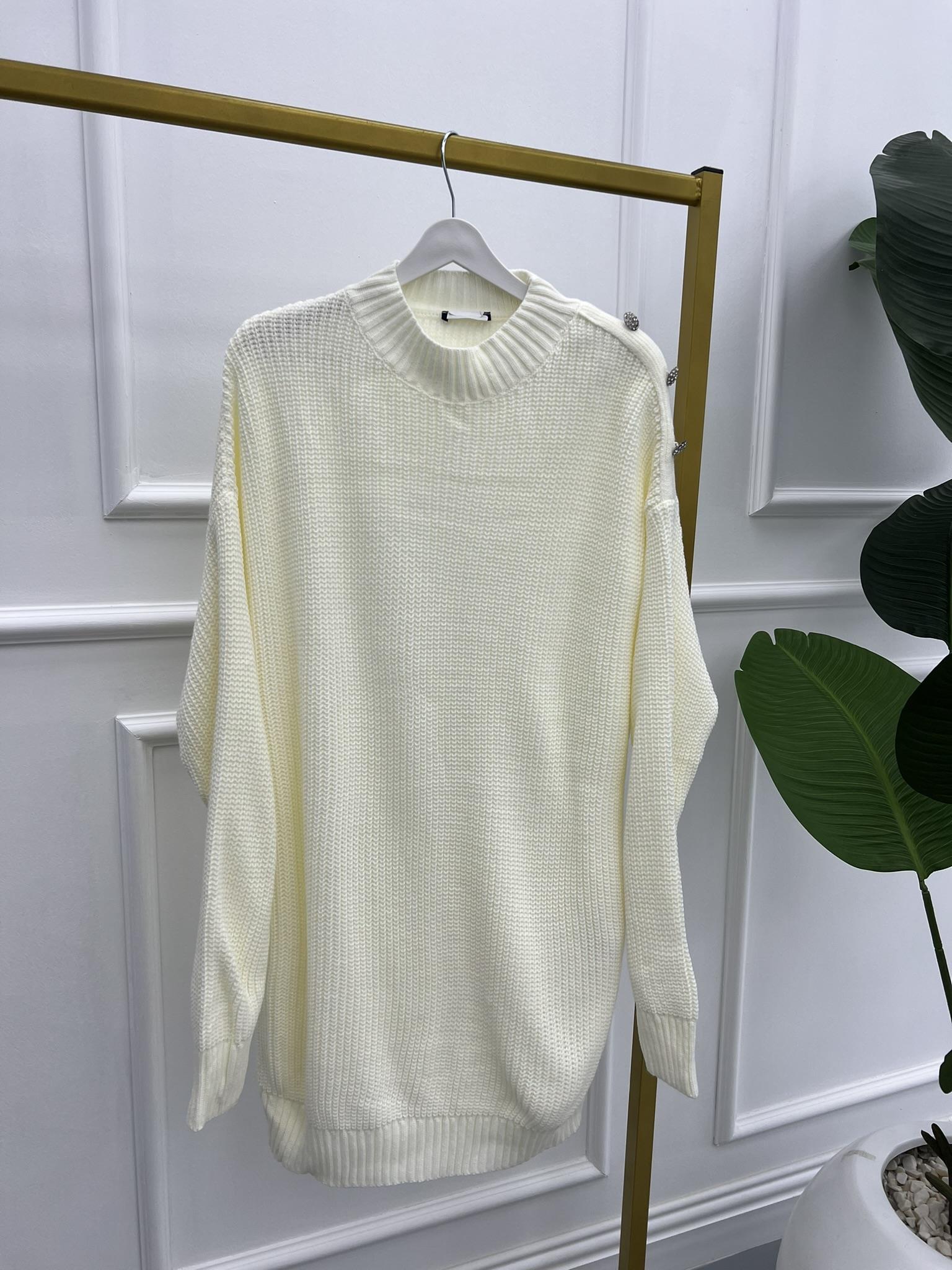 Knitwear Shoulder Buttoned Sweater White