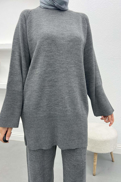 Knitted Tunic Set Gray