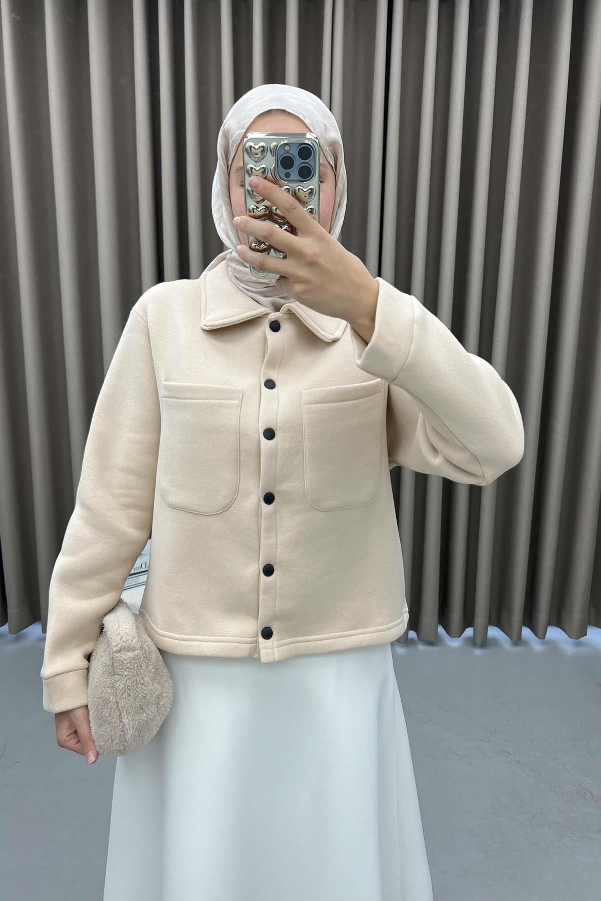 Triple Thread Snap Sweatshirt Beige